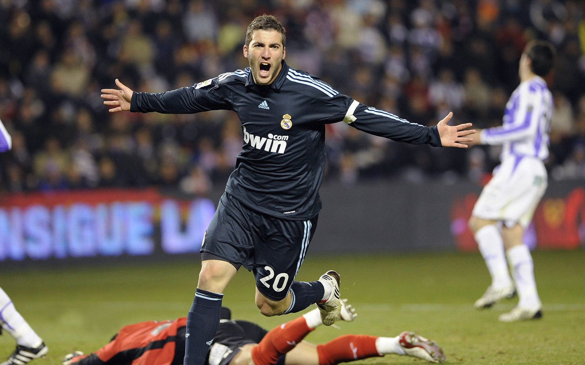 青年队海外拉练收获颇丰，技战术水平提升明显，青年海外协力队